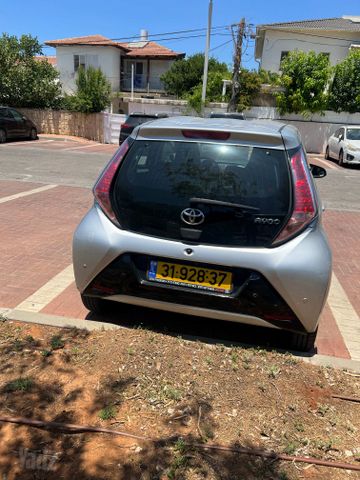 טויוטה אייגו