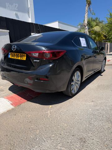 מאזדה 3