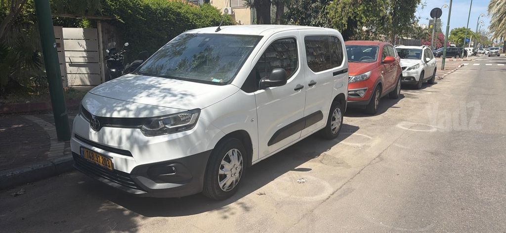 טויוטה פרואייס סיטי