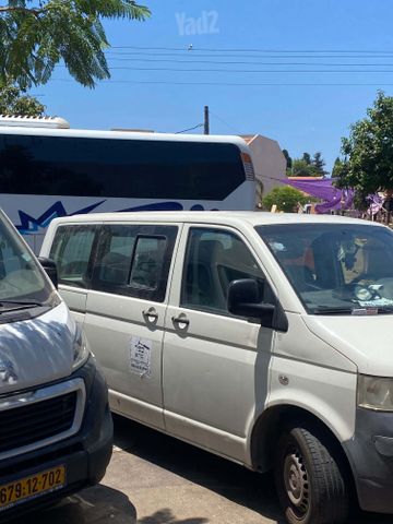 מודעת רכב פולקסווגן טרנספורטר