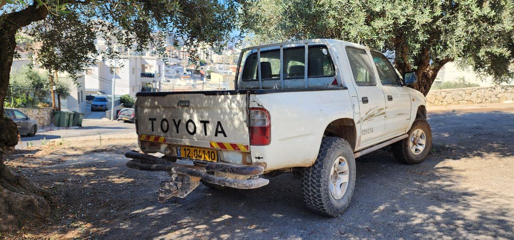 טויוטה היילקס