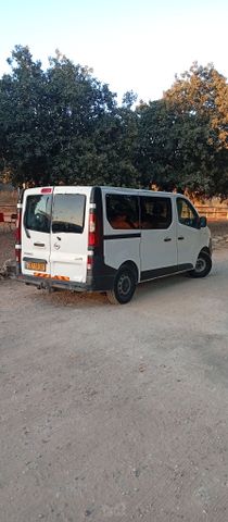 אופל ויוארו