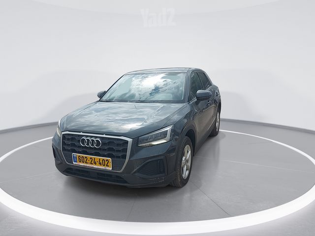 אאודי Q2