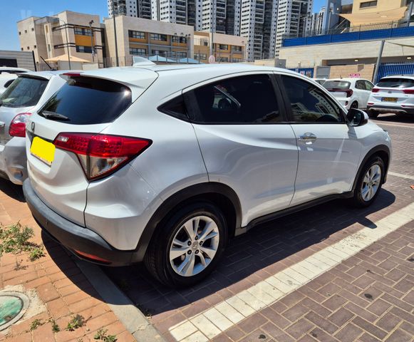 מודעת רכב הונדה HR-V