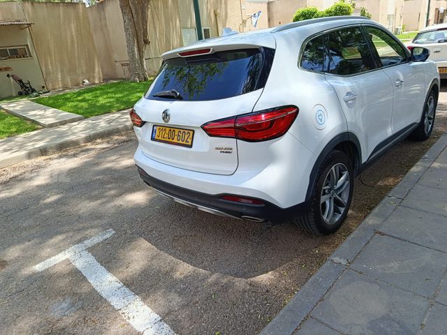 אם ג'י EHS PHEV