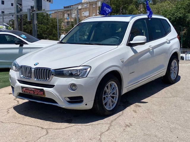 ב מ וו X3