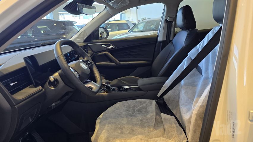 אם ג'י EHS PHEV