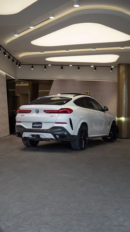 ב מ וו X6