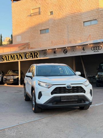 טויוטה RAV4