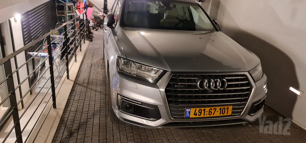 אאודי Q7
