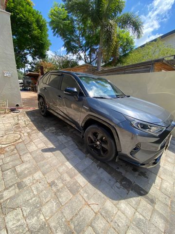 טויוטה RAV4