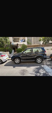 מודעת רכב טויוטה לנד קרוזר