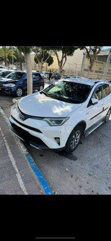 מודעת רכב טויוטה RAV4
