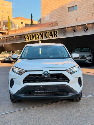 טויוטה RAV4