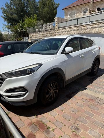 מודעת רכב יונדאי טוסון