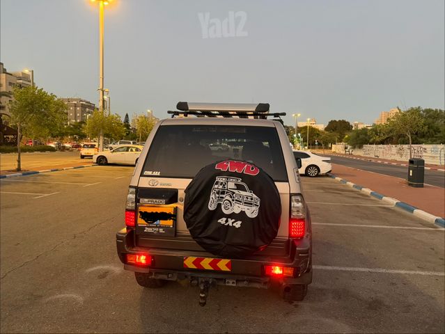 טויוטה לנד קרוזר