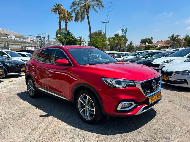 אם ג'י EHS PHEV