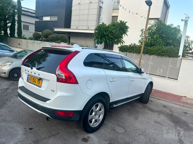וולוו XC60