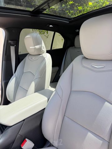 קאדילק XT4