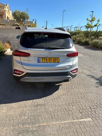 יונדאי סנטה פה