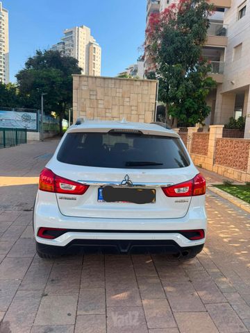 מיצובישי ASX