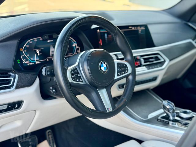 ב מ וו X5