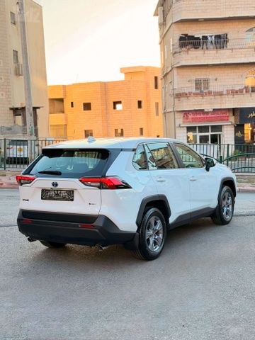 טויוטה RAV4