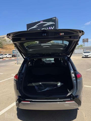 טויוטה RAV4