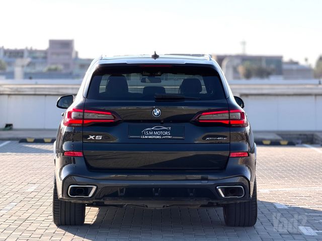 ב מ וו X5