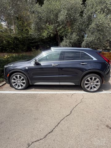 קאדילק XT4