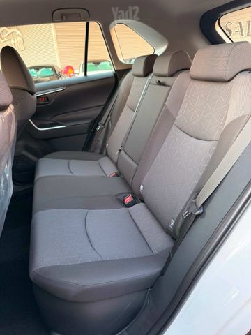 טויוטה RAV4