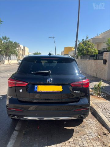 אם ג'י EHS PHEV
