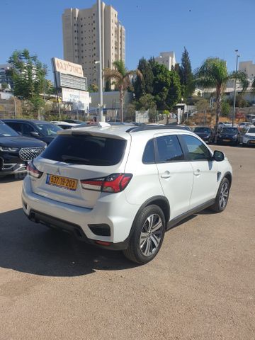 מיצובישי ASX