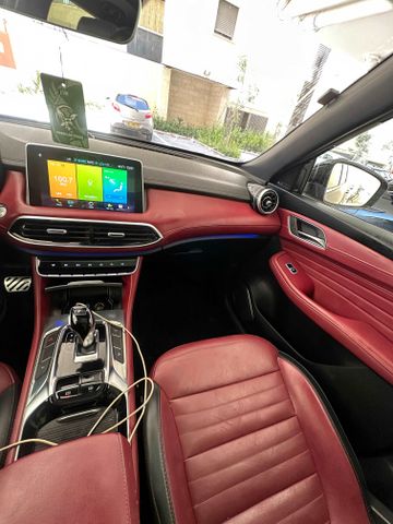 אם ג'י EHS PHEV