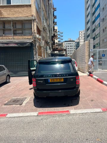 לנד רובר ריינג' רובר