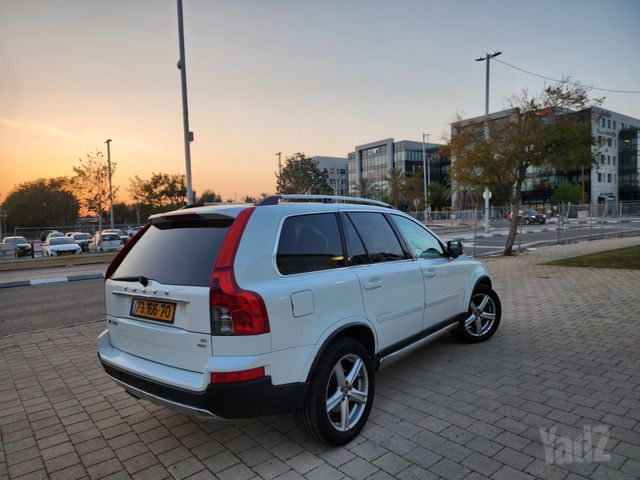 וולוו XC90