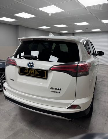 טויוטה RAV4