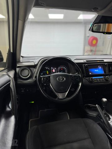 טויוטה RAV4