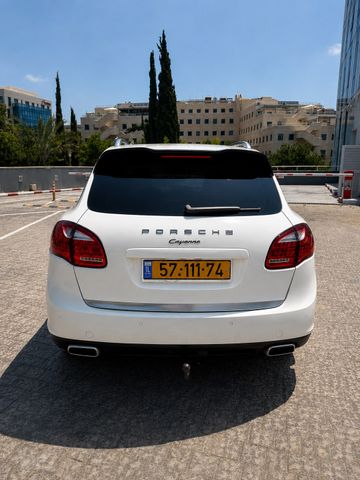 פורשה קאיין