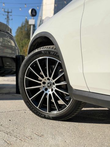 מרצדס-בנץ GLC