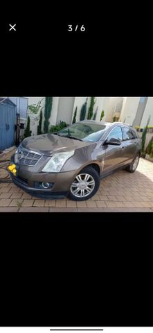 קאדילק SRX
