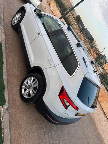 מודעת רכב סקודה קארוק