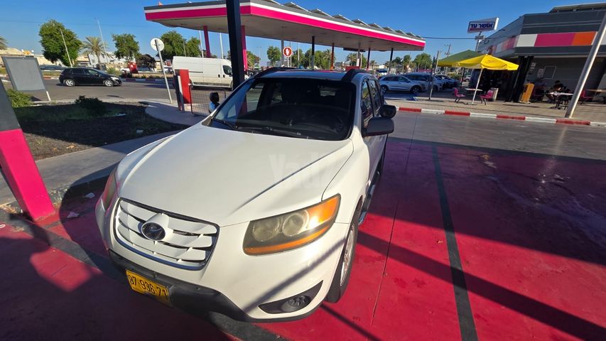 יונדאי סנטה פה