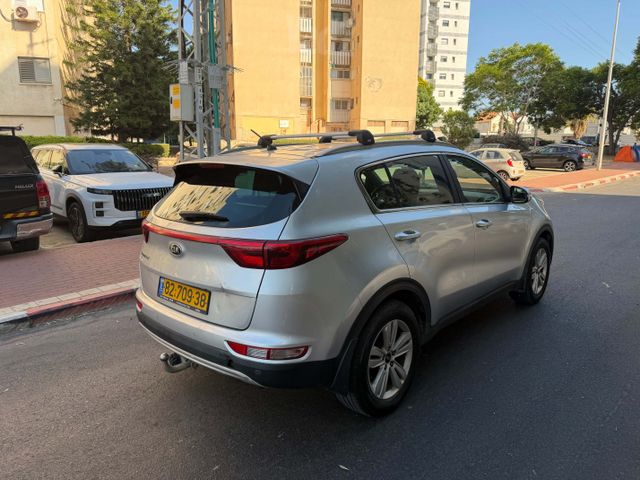 קיה ספורטז'