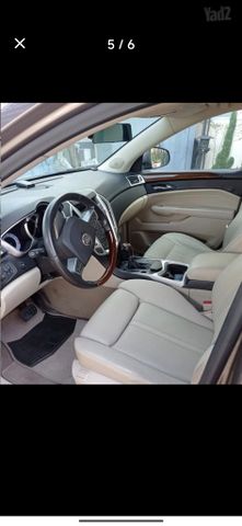 קאדילק SRX