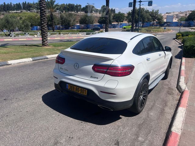 מרצדס-בנץ GLC קופה