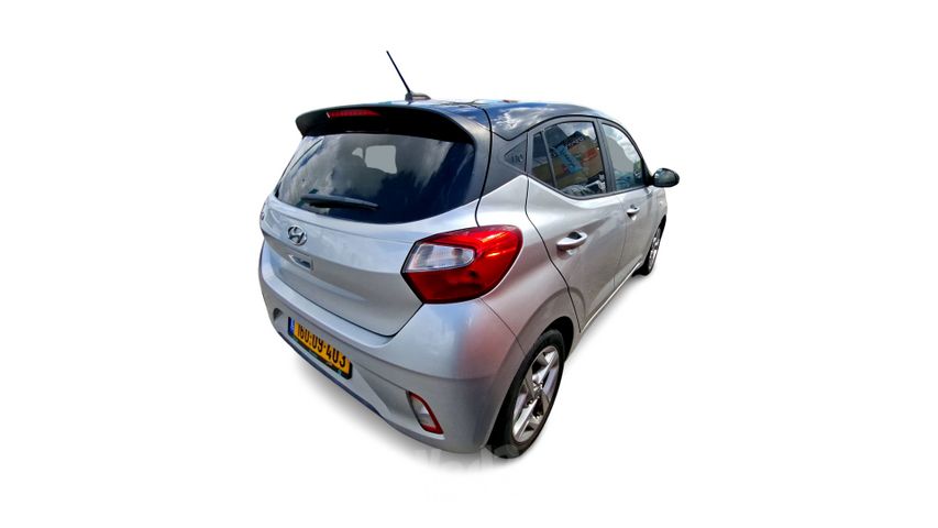 יונדאי i10
