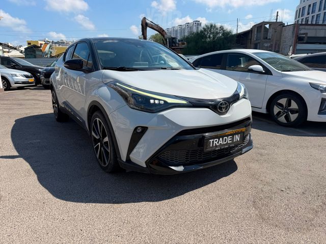 מודעת רכב טויוטה C-HR 1
