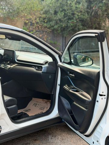טויוטה C-HR
