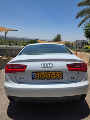 אאודי A6